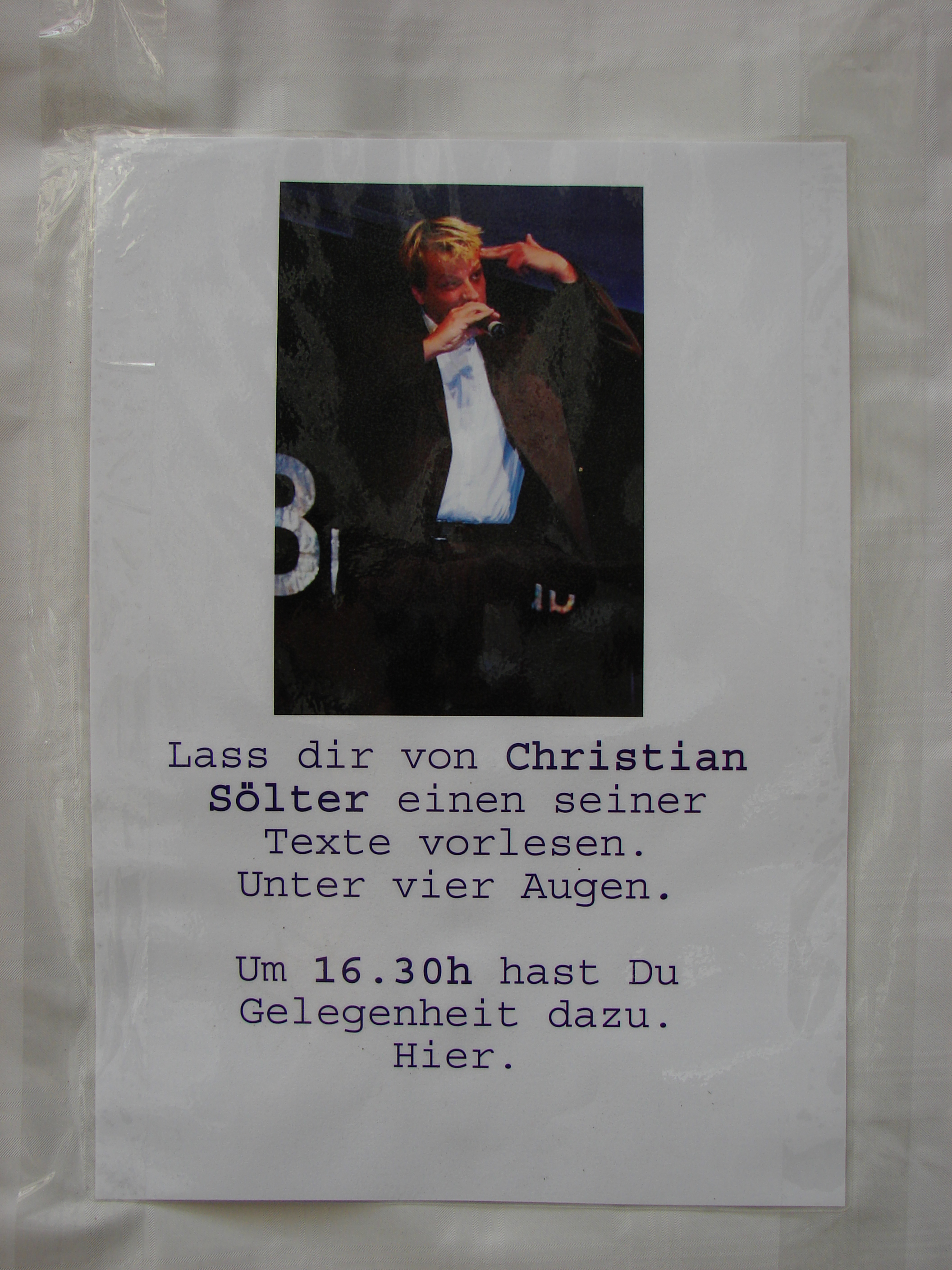 uniww032.JPG